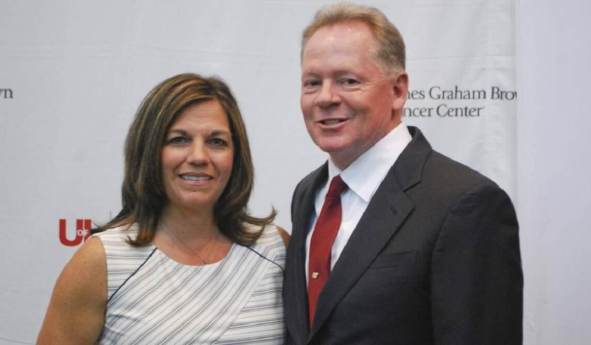 Becky Petrino